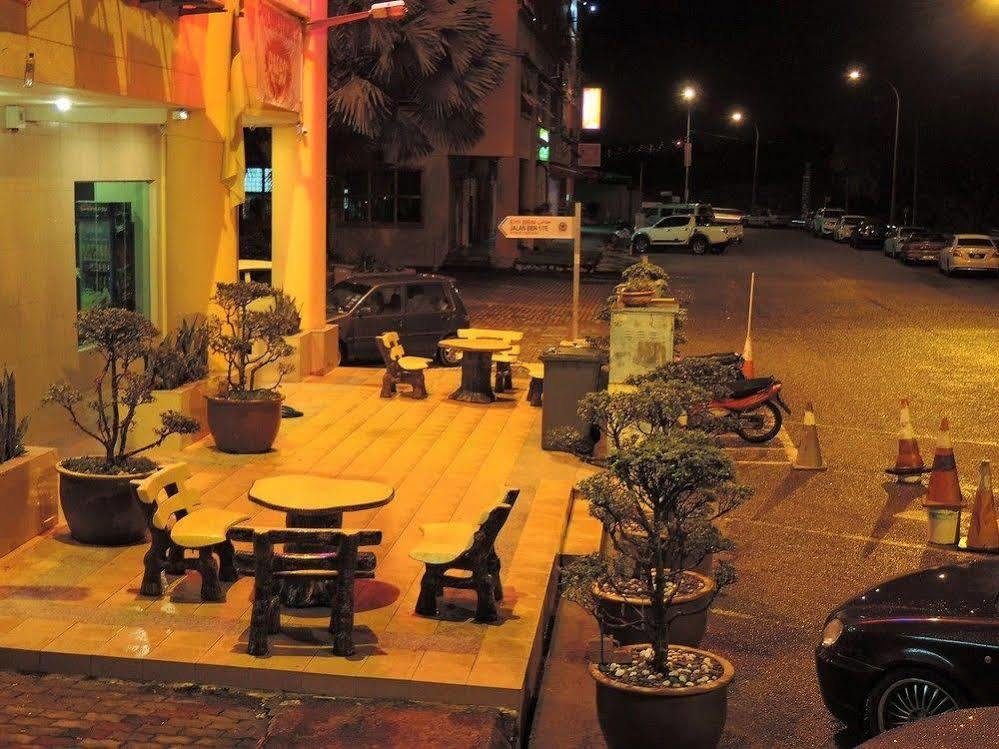 Hotel Seri Nilai Exterior photo